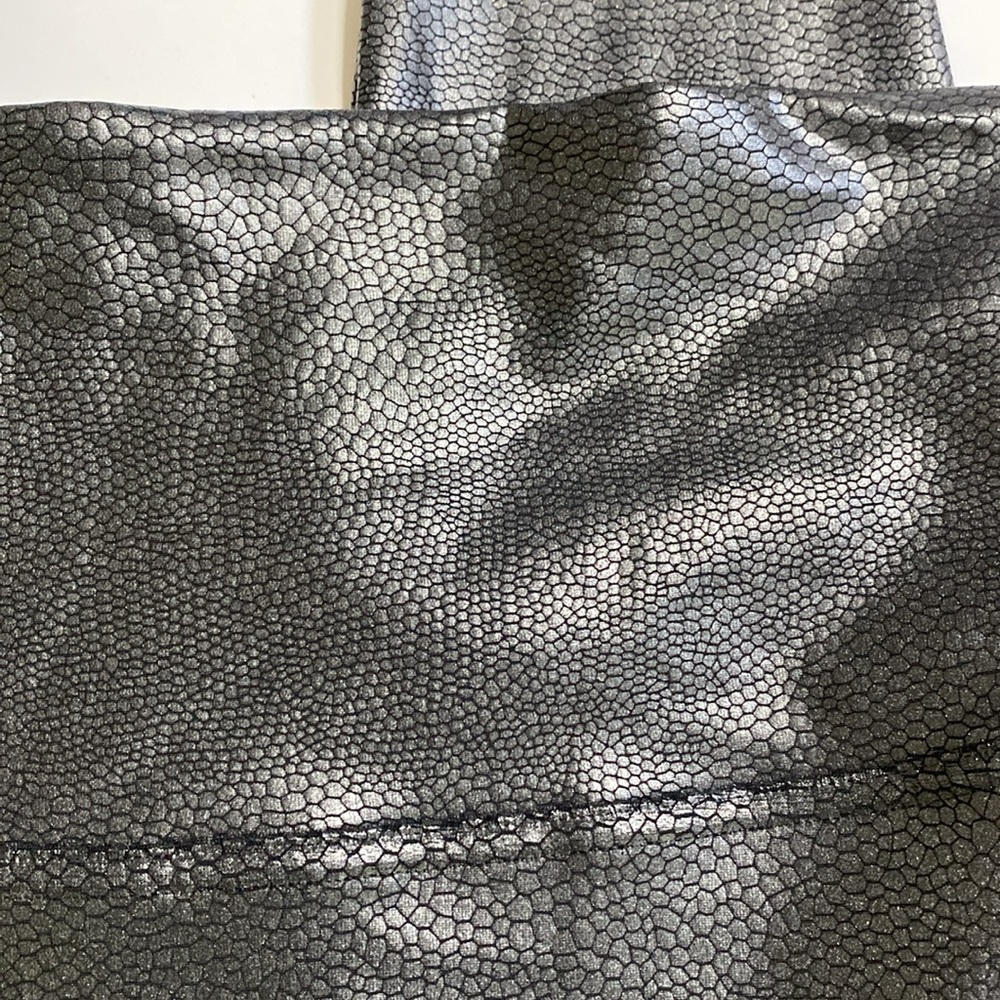 Spanx SPANX Pants Faux Leather Matte Snake Leggings Black size Large New - Picture 8 of 14